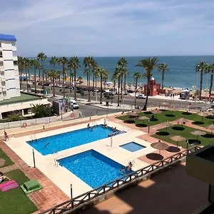 https://primera-linea-de-playa-en-benalmadena-vistas-al-mar.es-andalucia.com